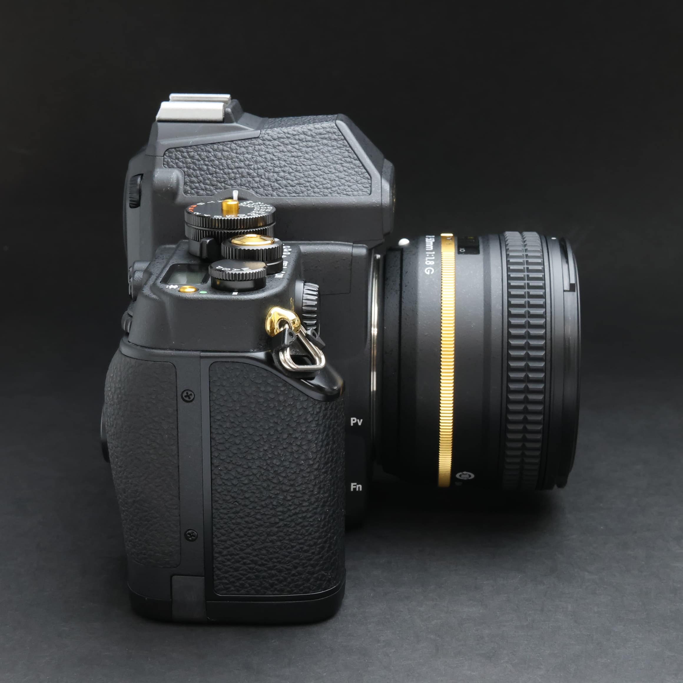 中古)Nikon (ニコン) Df 50mm F1.8G Special Gold Editionキット