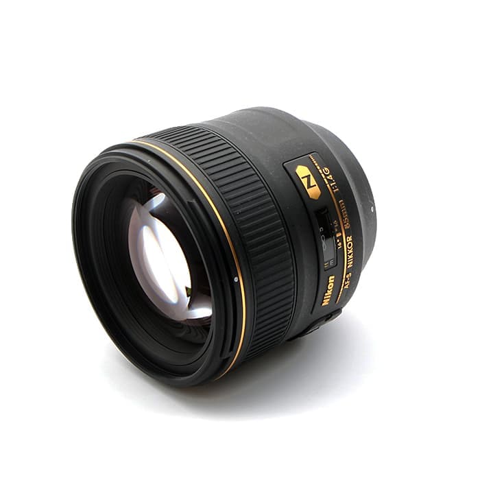 【しょう】Nikon AF-S NIKKOR 85mm F1.4G Nikon AF-S FX NIKKOR 85mm f/1.4G Lens with Auto Focus for Nikon