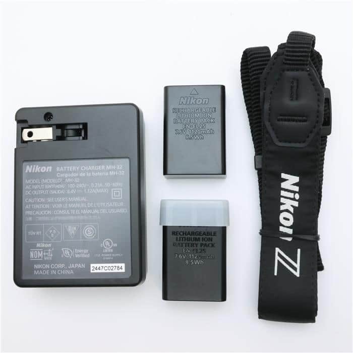 新品未使用 中古)Nikon (ニコン) Z50 ダブルズームキット(商品ID