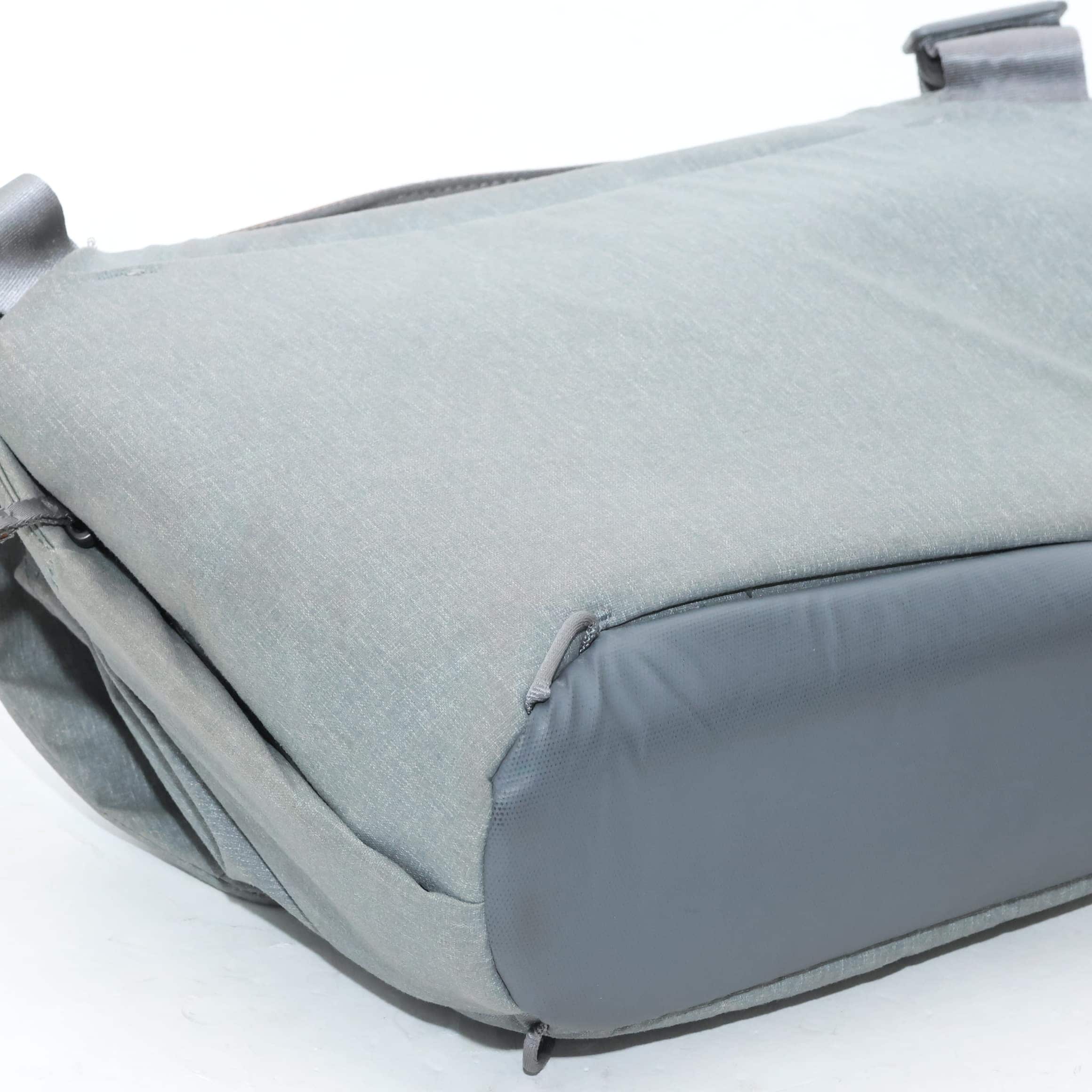 中古)peak design (ピークデザイン) エブリデイメッセンジャー13L BEDM