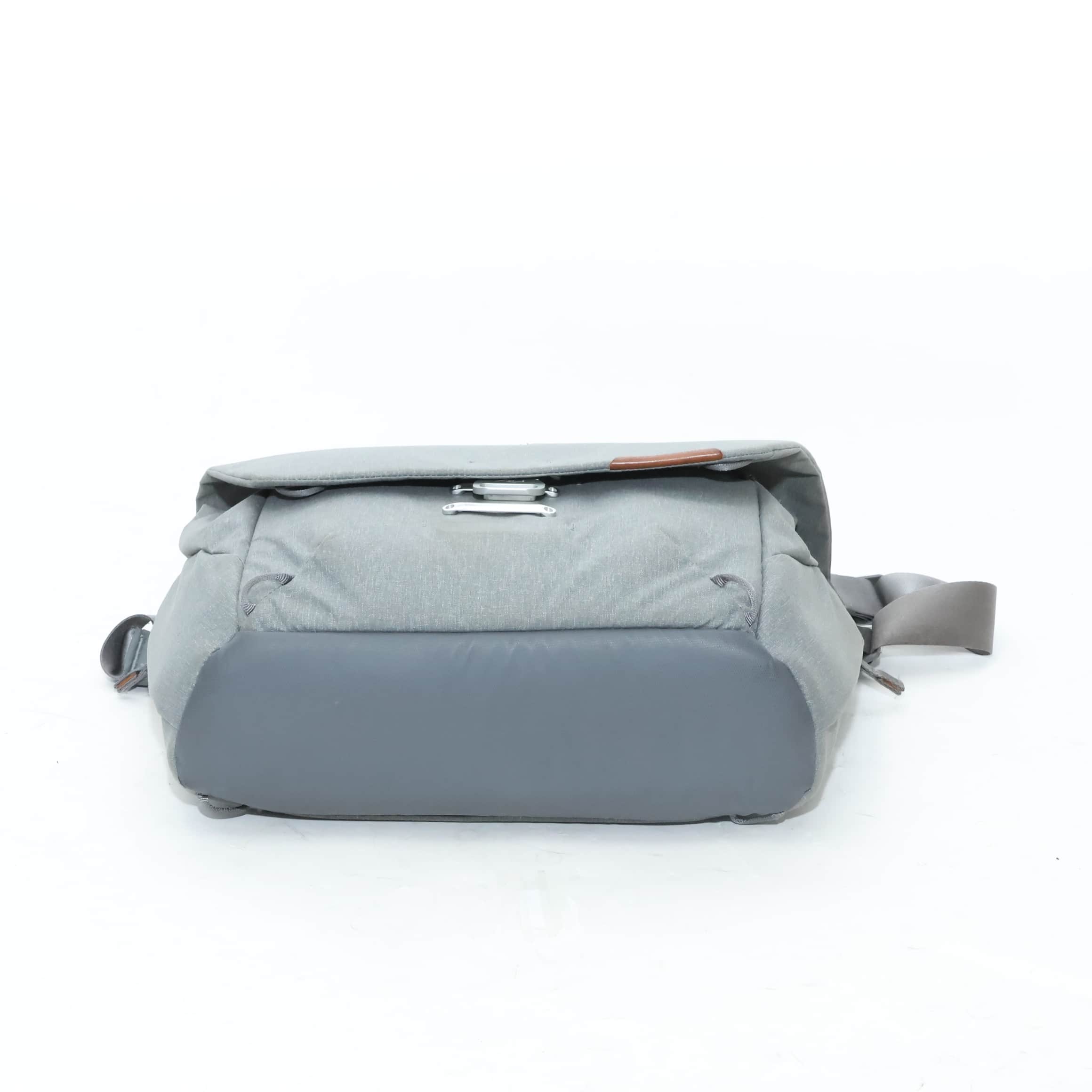 中古)peak design (ピークデザイン) エブリデイメッセンジャー13L BEDM