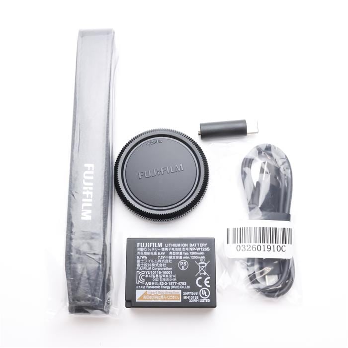 中古)FUJIFILM (フジフイルム) X-E4 ボディ シルバー（商品ID