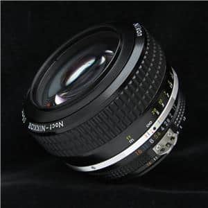 Nikon NIKKOR-S.C 58mm f/1.2 一眼レフカメラ Amazon.co.jp: Nikon NIKKOR Z 58mm f/0.95 S (夜