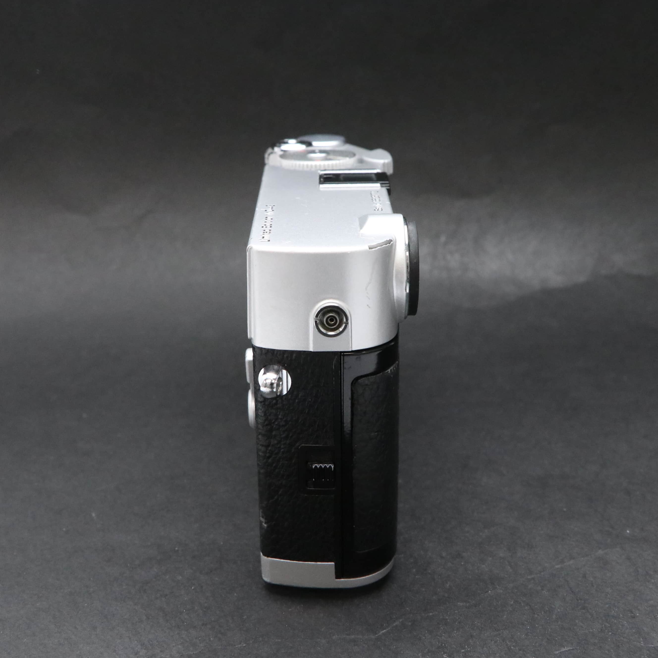 Zeiss Ikon zm ボディ 完動品 ZEISS IKON ZM Black - 三葉堂寫眞機店オンラインストア