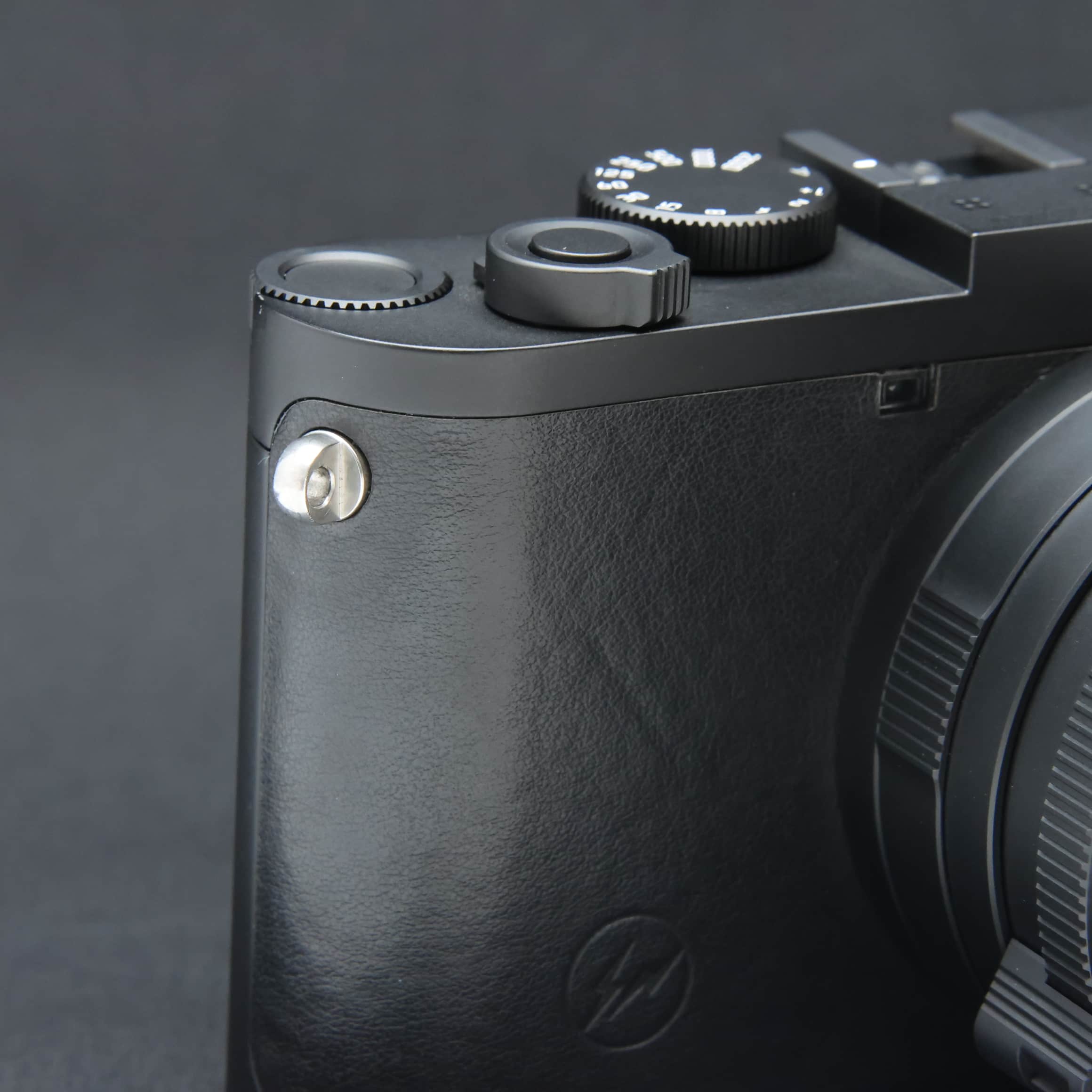 中古)Leica (ライカ) Q2 モノクローム fragment Edition（商品ID