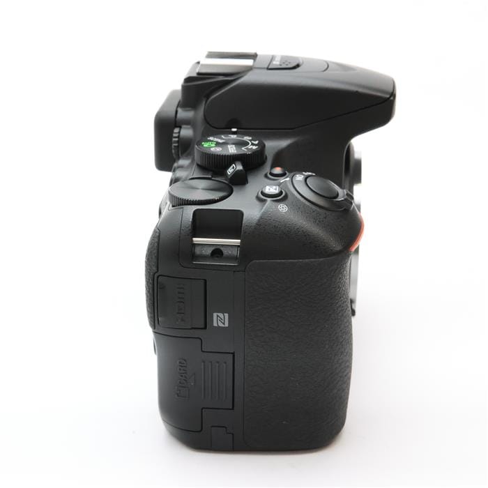 Nikon ニコン D5600 ボディ 中古)Nikon (ニコン) D5600 ボディ（商品ID：3717021537220