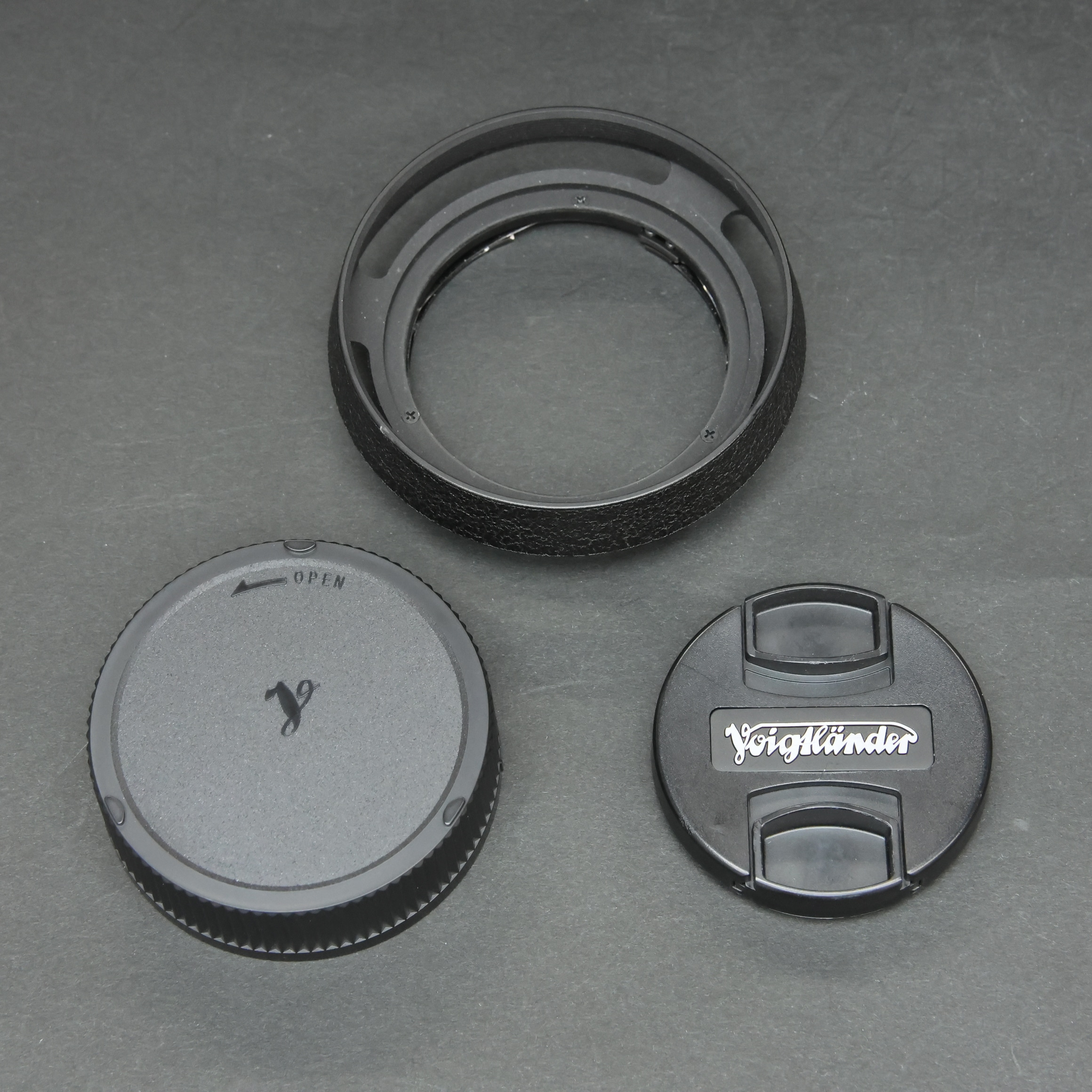中古)Voigtlander (フォクトレンダー) NOKTON Classic 35mm F1.4 MC VM