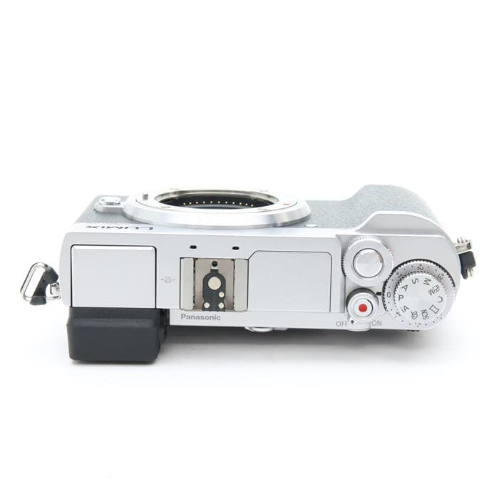 シャッター数623回。美品パナソニック LUMIX DC-GX7MK3 シルバー シャッター数623回。美品パナソニック LUMIX DC-GX7MK3 シルバー