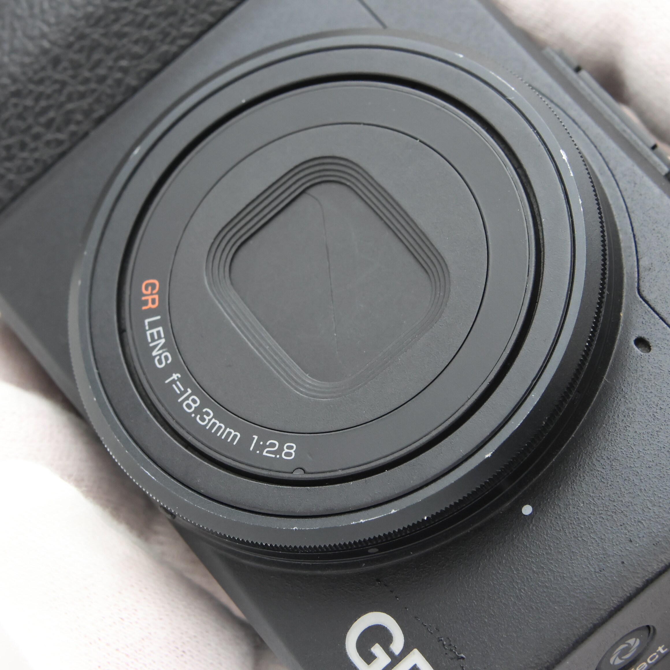 中古)RICOH (リコー) GR（商品ID：3717030735228）詳細ページ