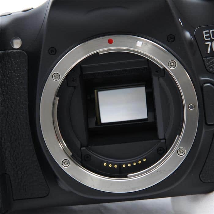 Canon (キヤノン) EOS 70D EF-S18-135 IS STM レンズキット