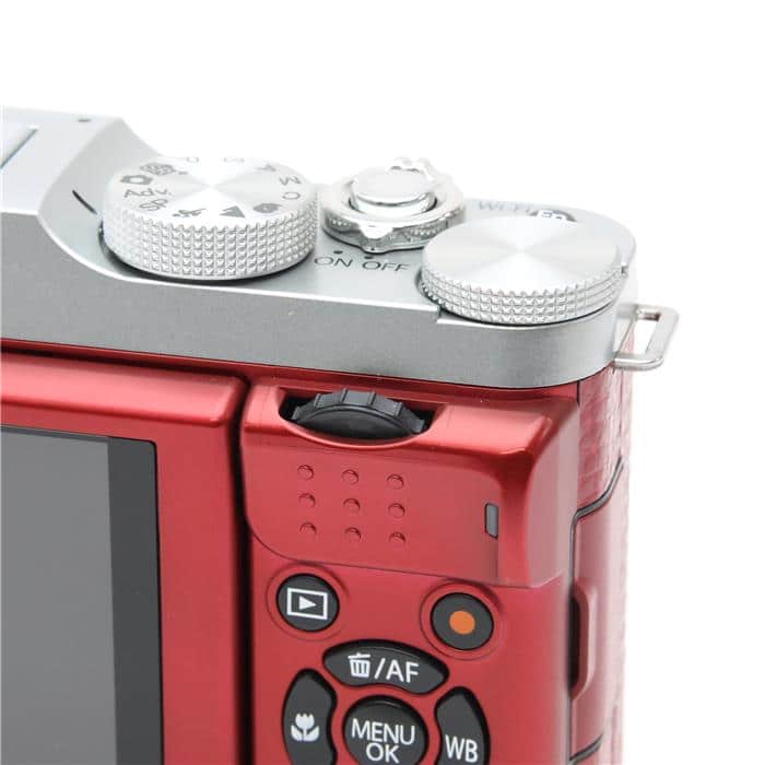中古)FUJIFILM (フジフイルム) X-A1 ダブルズームレンズキット レッド