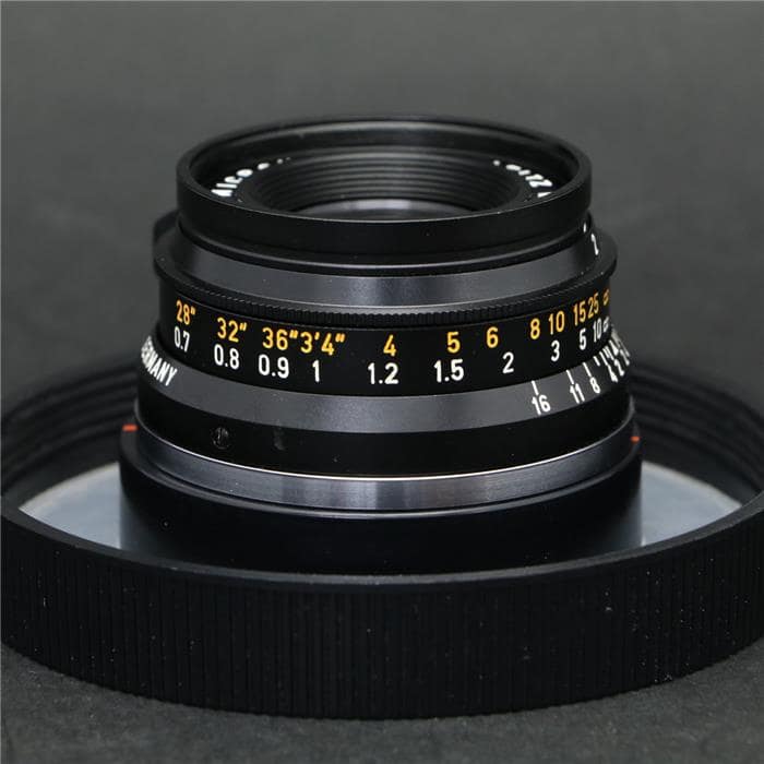 LEICA - 【中古】(ライカ) Leica ズミクロン M35/2 8枚玉 中古】(ライカ) Leica ズミクロン M35/2 眼鏡付キ 8枚玉｜ナニワ
