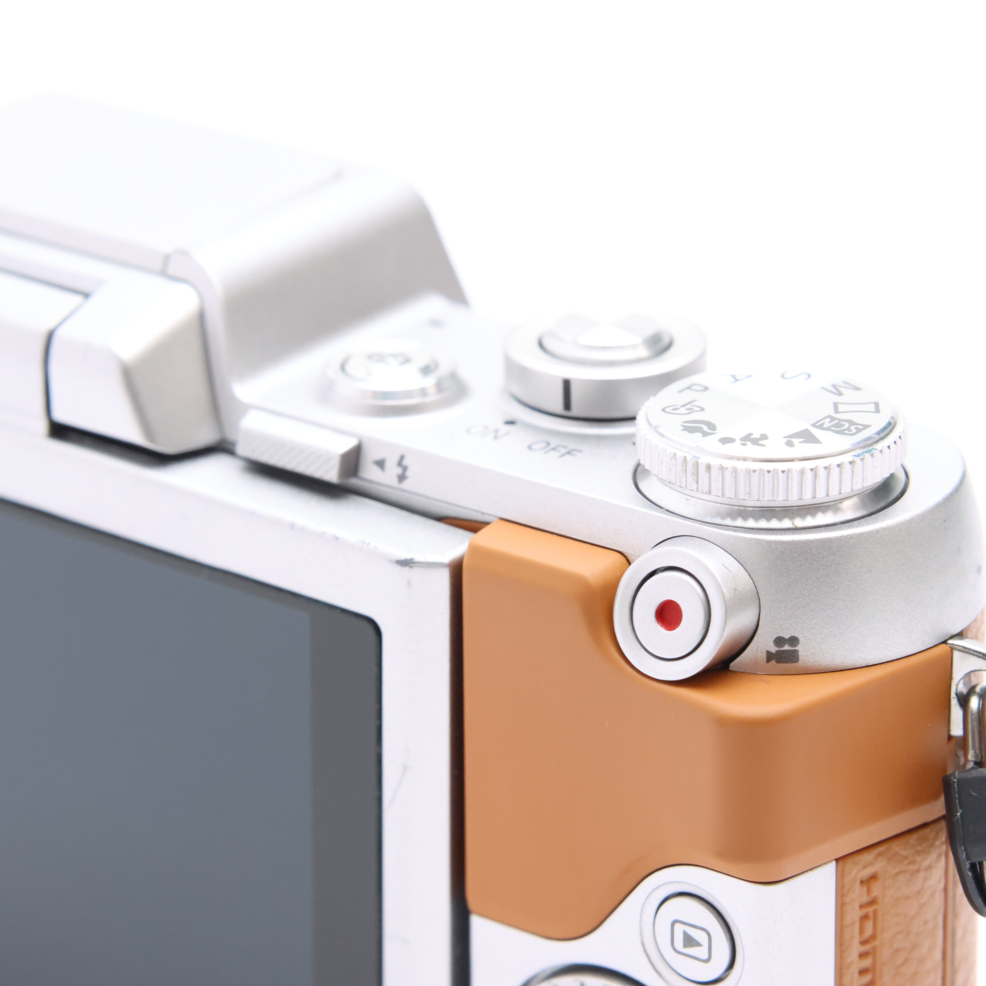 中古)Panasonic (パナソニック) LUMIX GF7 ボディ DMC-GF7 ブラウン