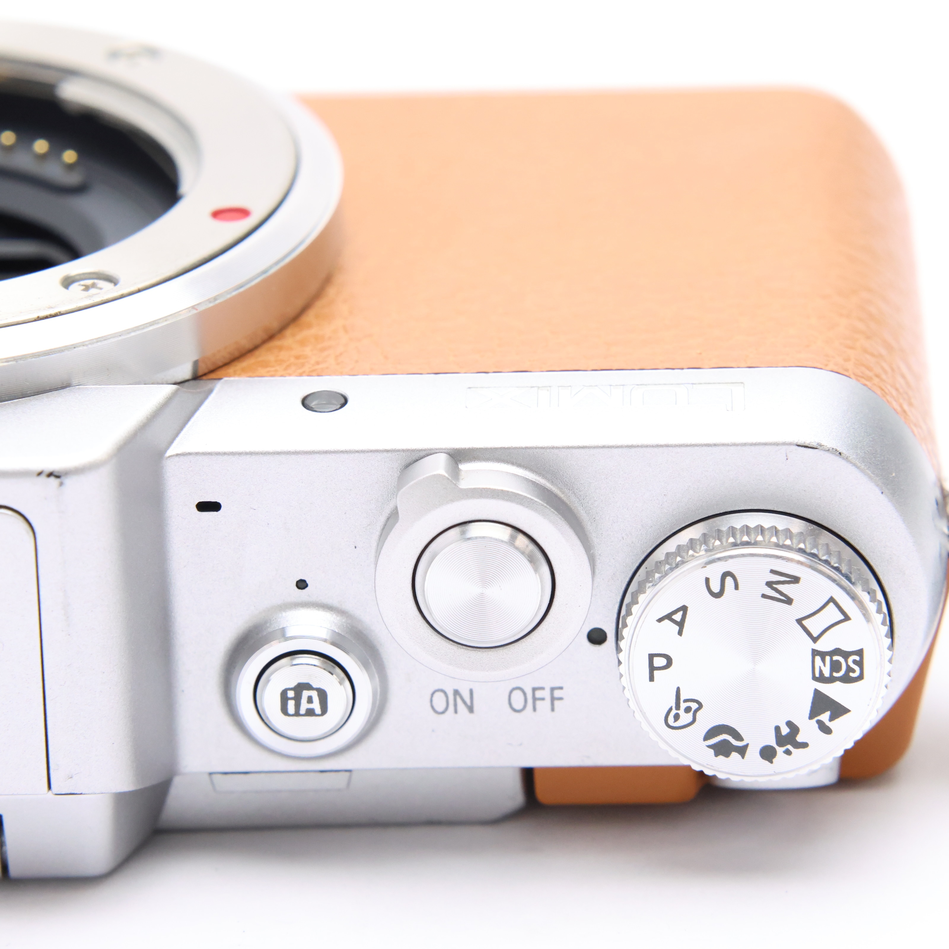中古)Panasonic (パナソニック) LUMIX GF7 ボディ DMC-GF7 ブラウン