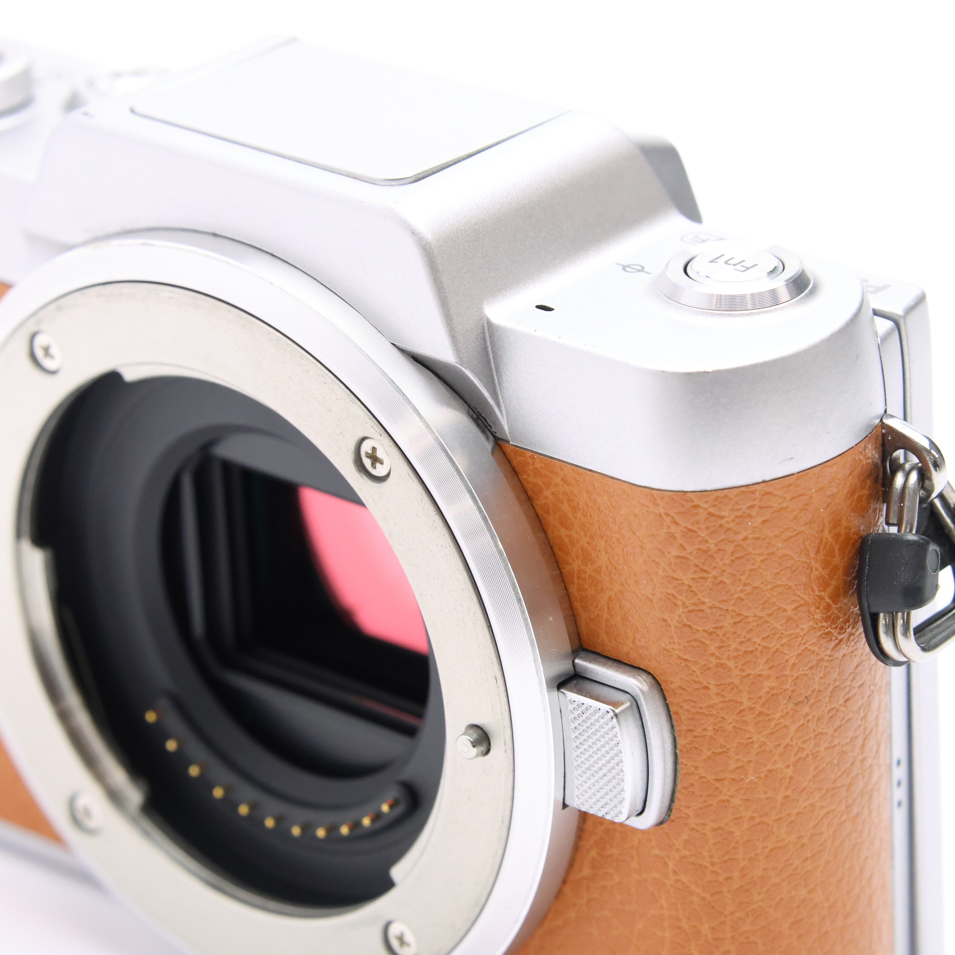 中古)Panasonic (パナソニック) LUMIX GF7 ボディ DMC-GF7 ブラウン
