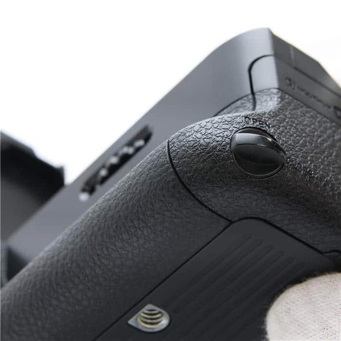 中古)SONY (ソニー) 縦位置グリップ VG-C1EM（商品ID：3717021014233