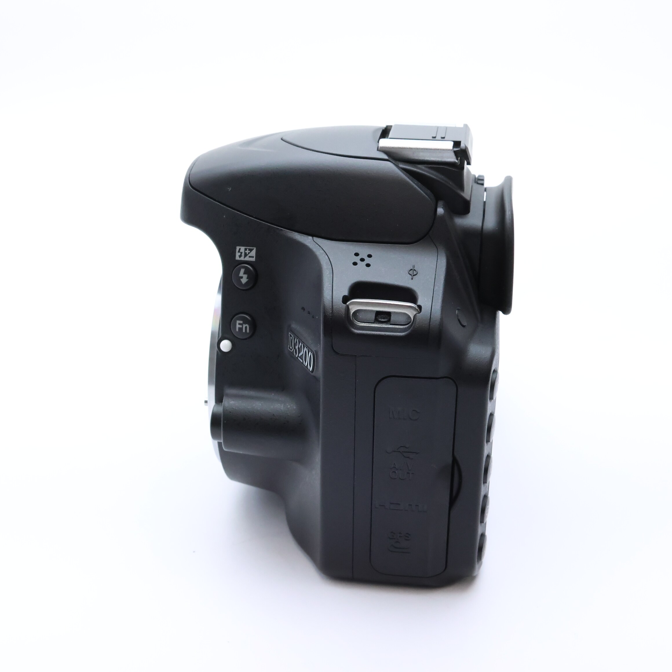 ☆撮影枚数134枚・美品☆Nikon ニコン D3200 ボディ #19636 【公式通販】