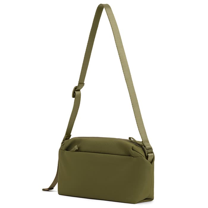 新品)URTH（アース） Dolomite Sling（ドロミテスリング）5.1L クロス