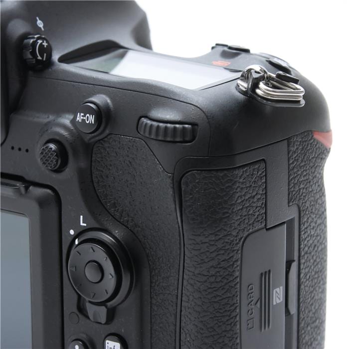 中古)Nikon (ニコン) D500 ボディ（商品ID：3717030713240）詳細ページ