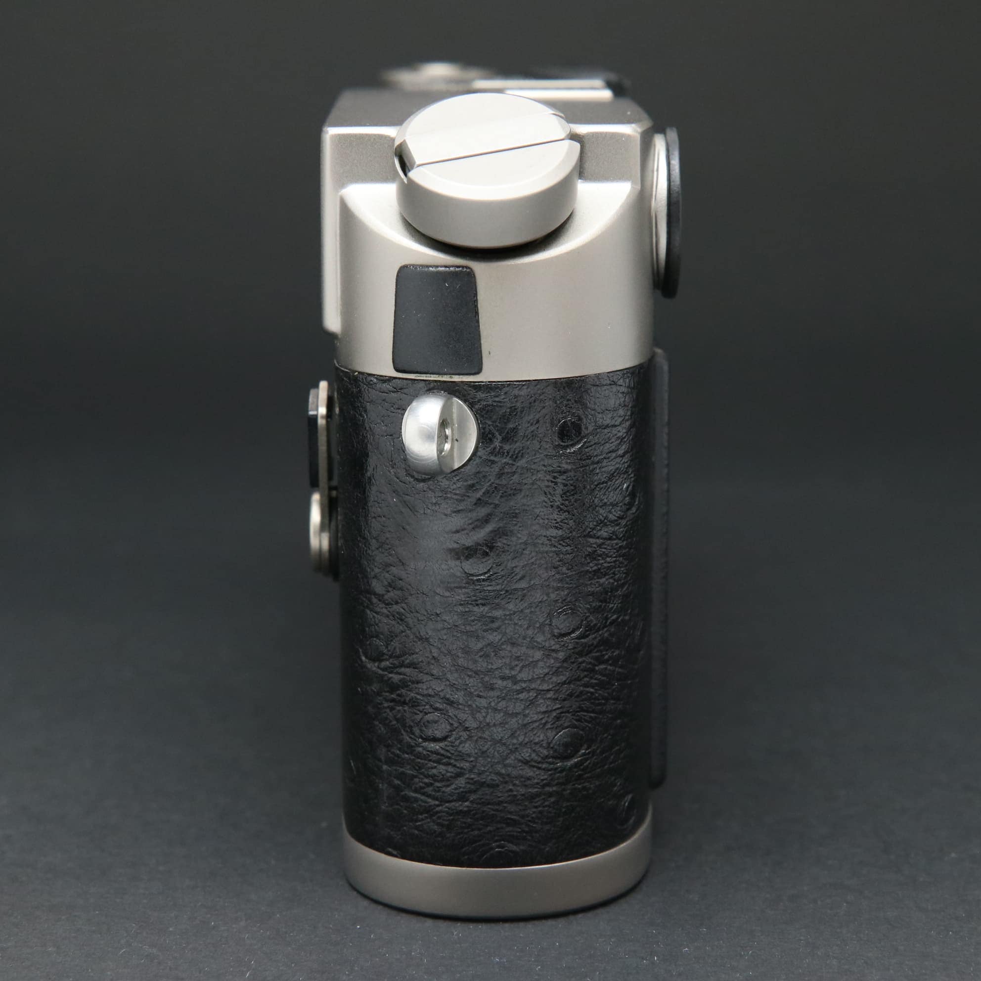 【美品中古】LEICA M6 チタン(ライカ本体のみ) 中古)Leica (ライカ) M6 チタン（商品ID：3717018292248）詳細ページ