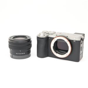 SONY (ソニー) α7C II ズームレンズキット ILCE-7CM2L S シルバー」の