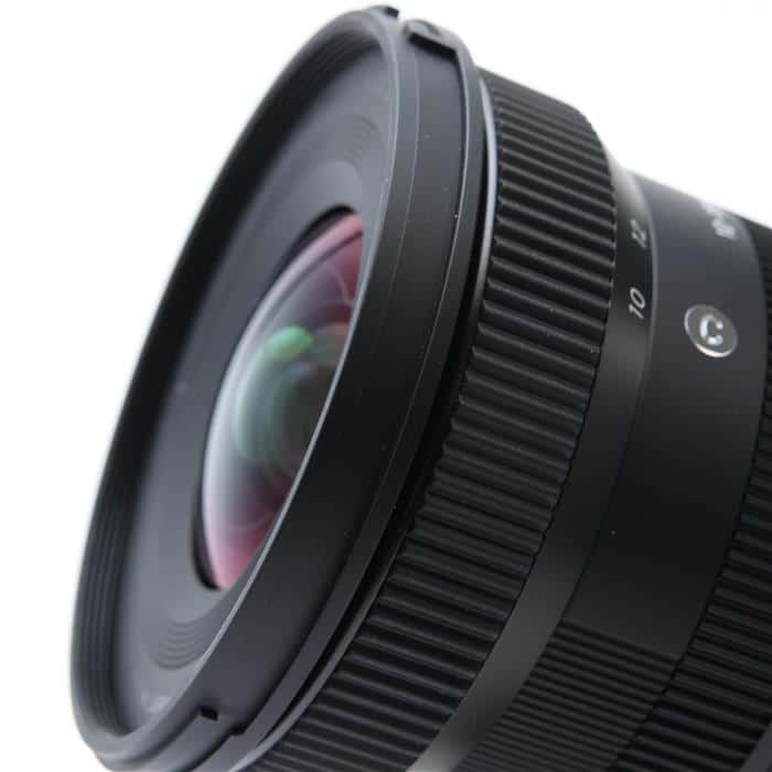 Contemporary 10-18mm F2.8 DC DN (キヤノンRF/APS-C用)