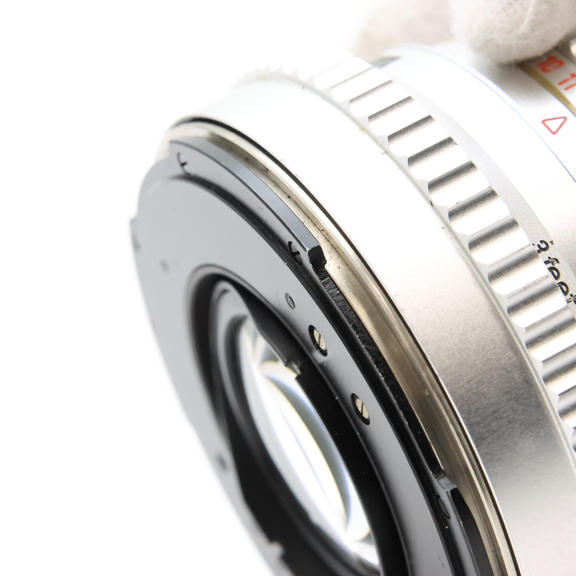 良品 ハッセルブラッド HASSELBLAD C 80mm F2.8 T* 中古)HASSELBLAD (ハッセルブラッド) C 80mm F2.8 T*（商品ID