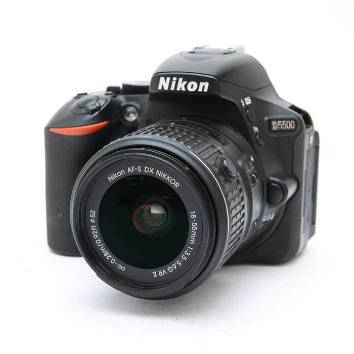 ニコンD5500 18-55 VR II レンズキット 本当に 安い