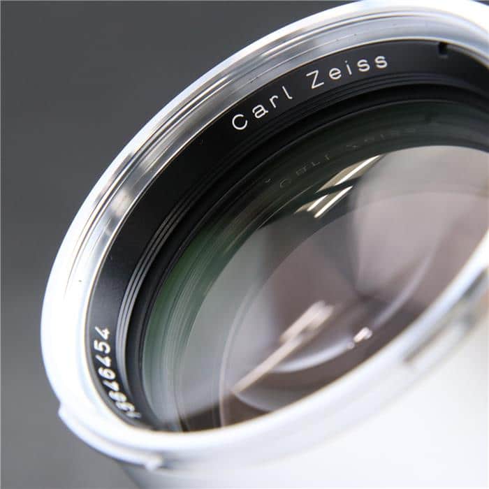 Carl Zeiss Sonnar T* 180mm F4 ZV(ハッセル用) 良品》Carl Zeiss Sonnar T* 180mm F4 ZV Classic(ハッセル用