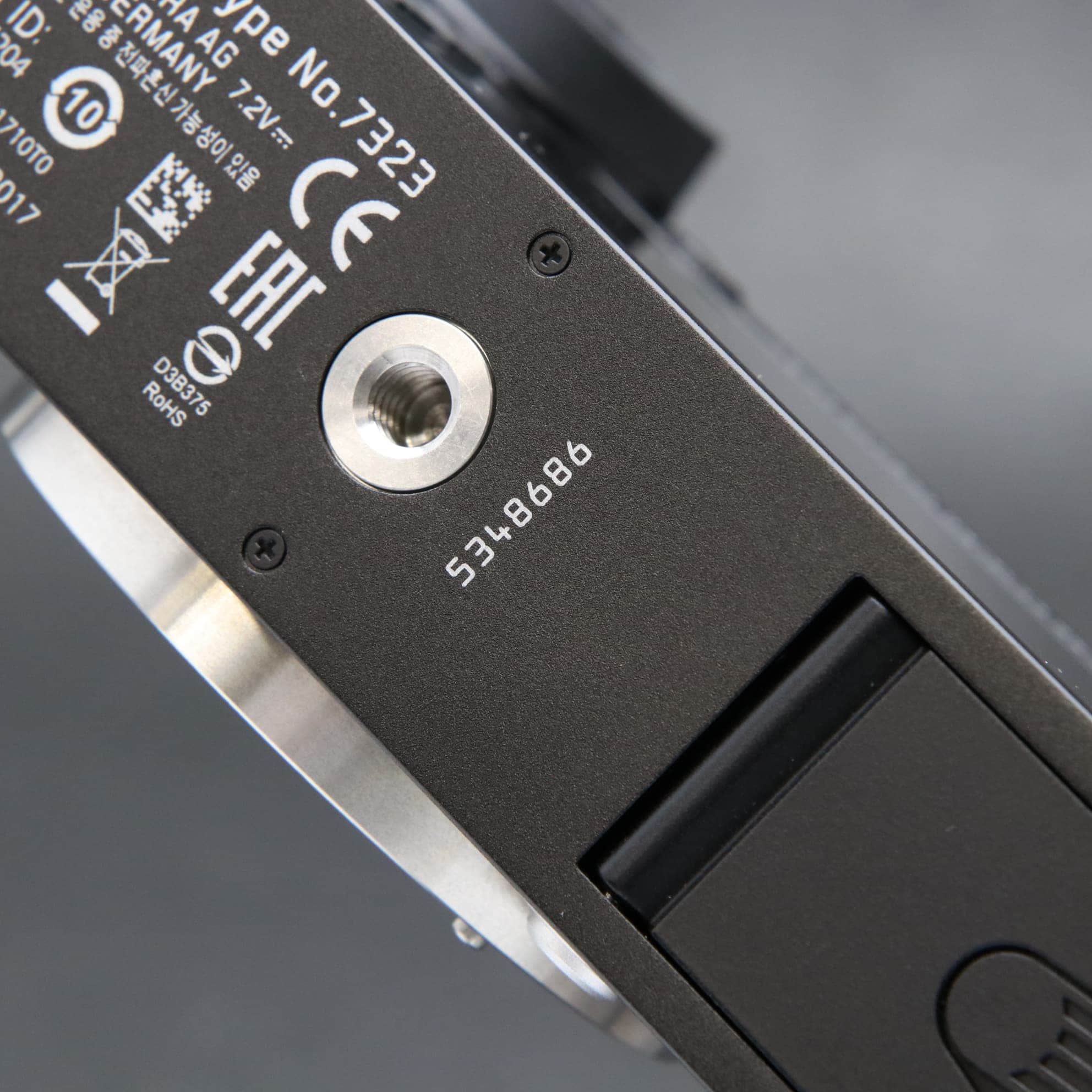 中古)Leica (ライカ) CL カーボンリミテッドエディション ブラック