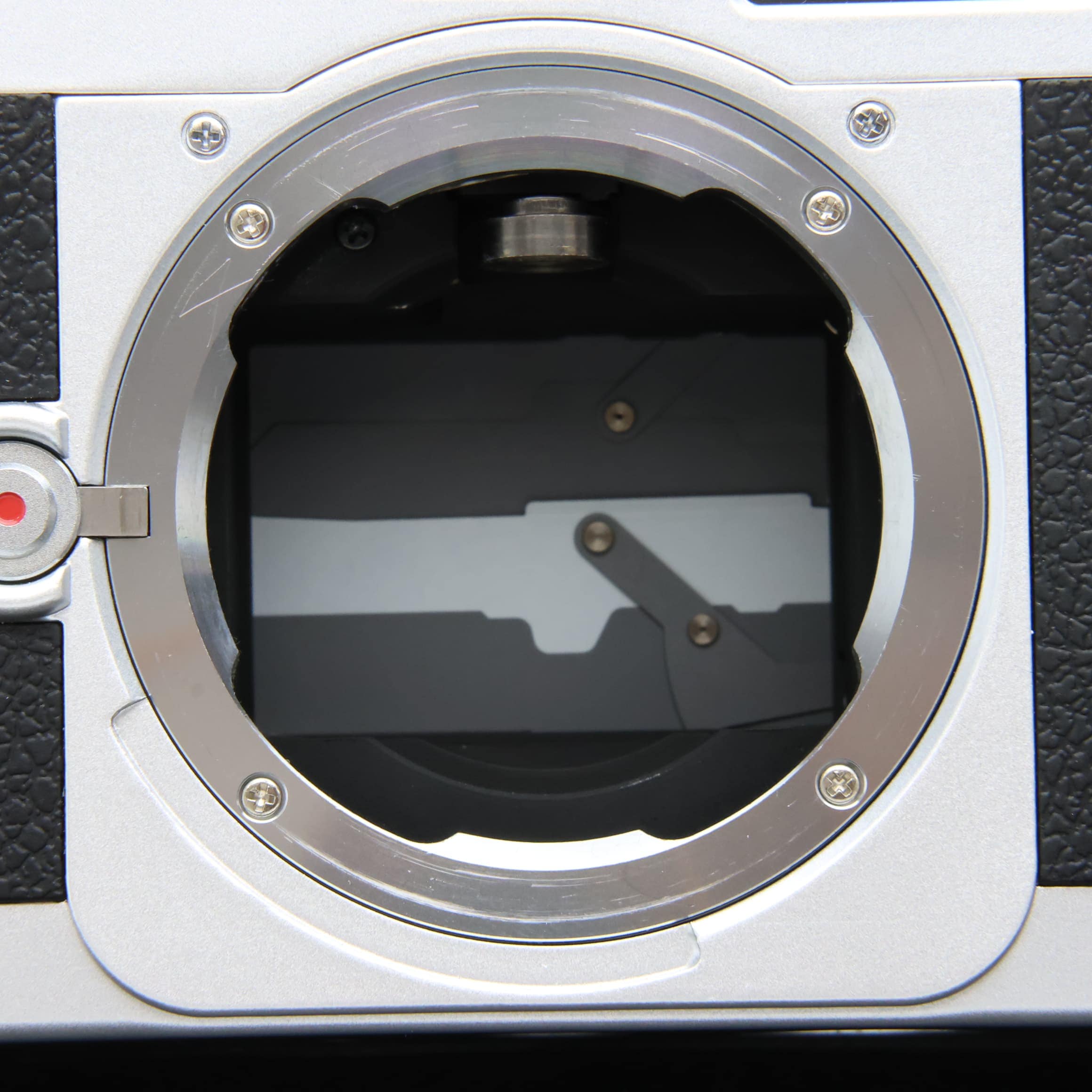 【美品】Voigtländer BESSA-T ボディ シルバー 美品】Voigtländer BESSA-T ボディ シルバー コシナ BESSA-T (シルバー