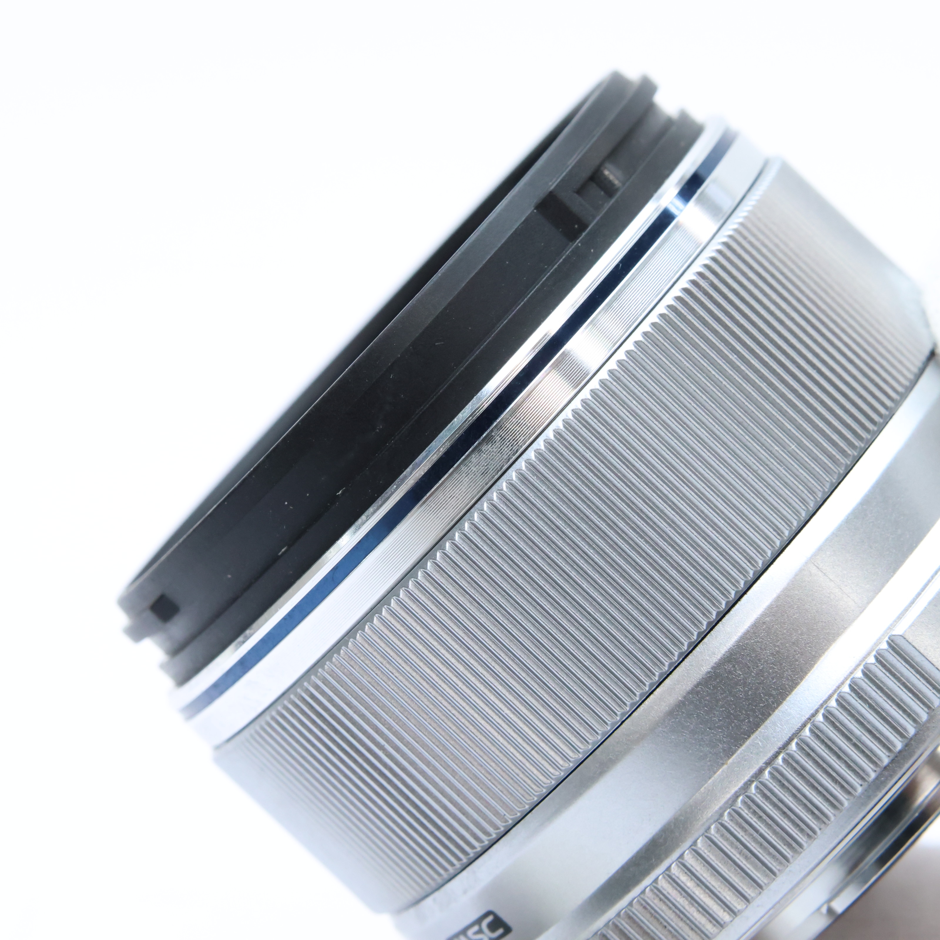 中古)OLYMPUS (オリンパス) M.ZUIKO DIGITAL 25mm F1.8 シルバー（商品