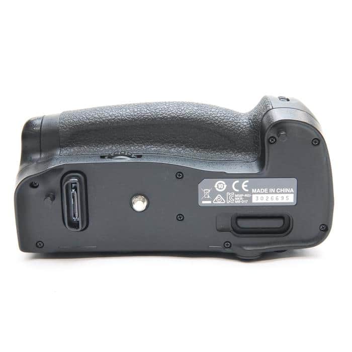 中古)Nikon (ニコン) マルチパワーバッテリーパック MB-D17