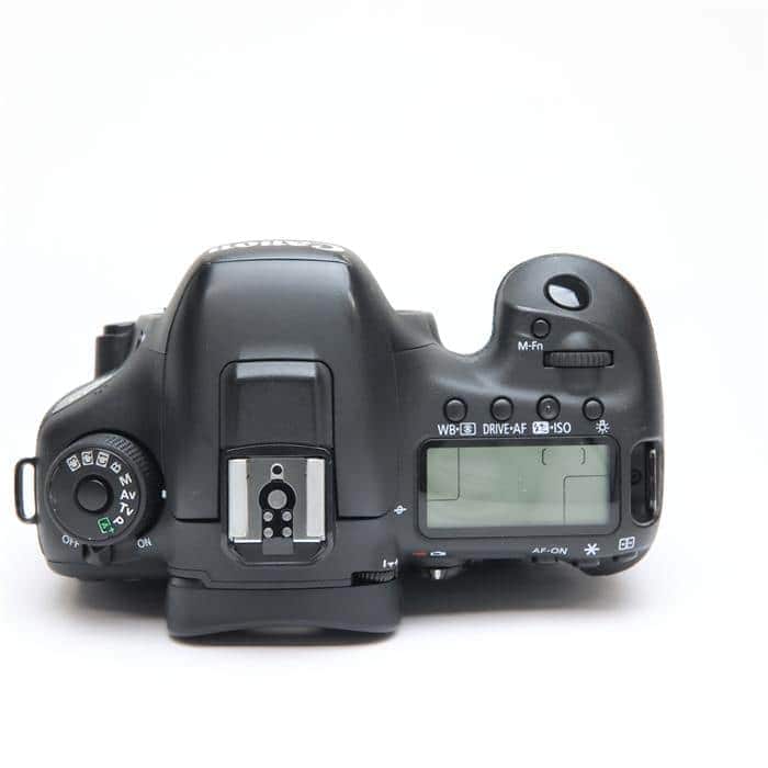 EOS 7D Mark II ボディ