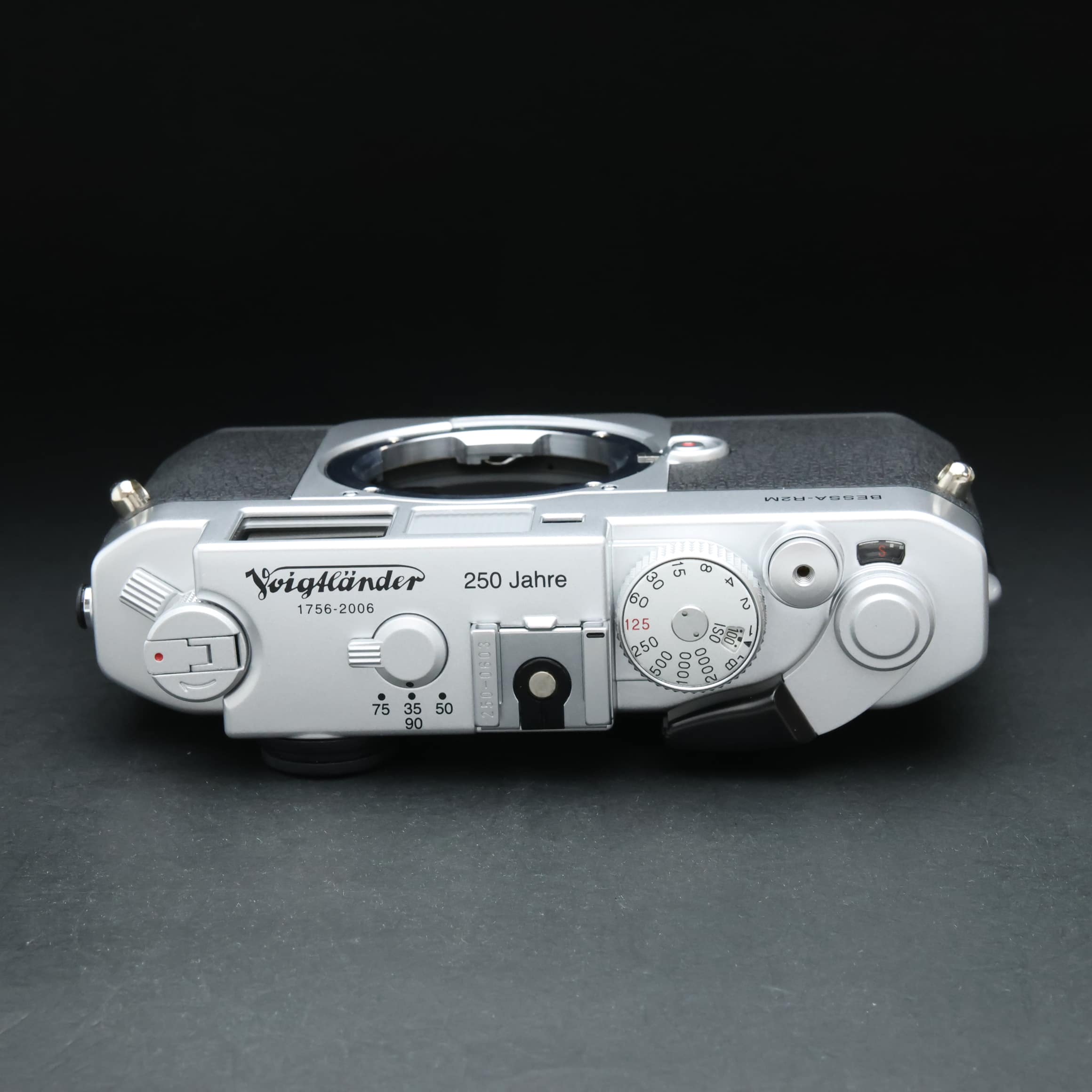 中古)Voigtlander (フォクトレンダー) BESSA R2M 250th ボディのみ