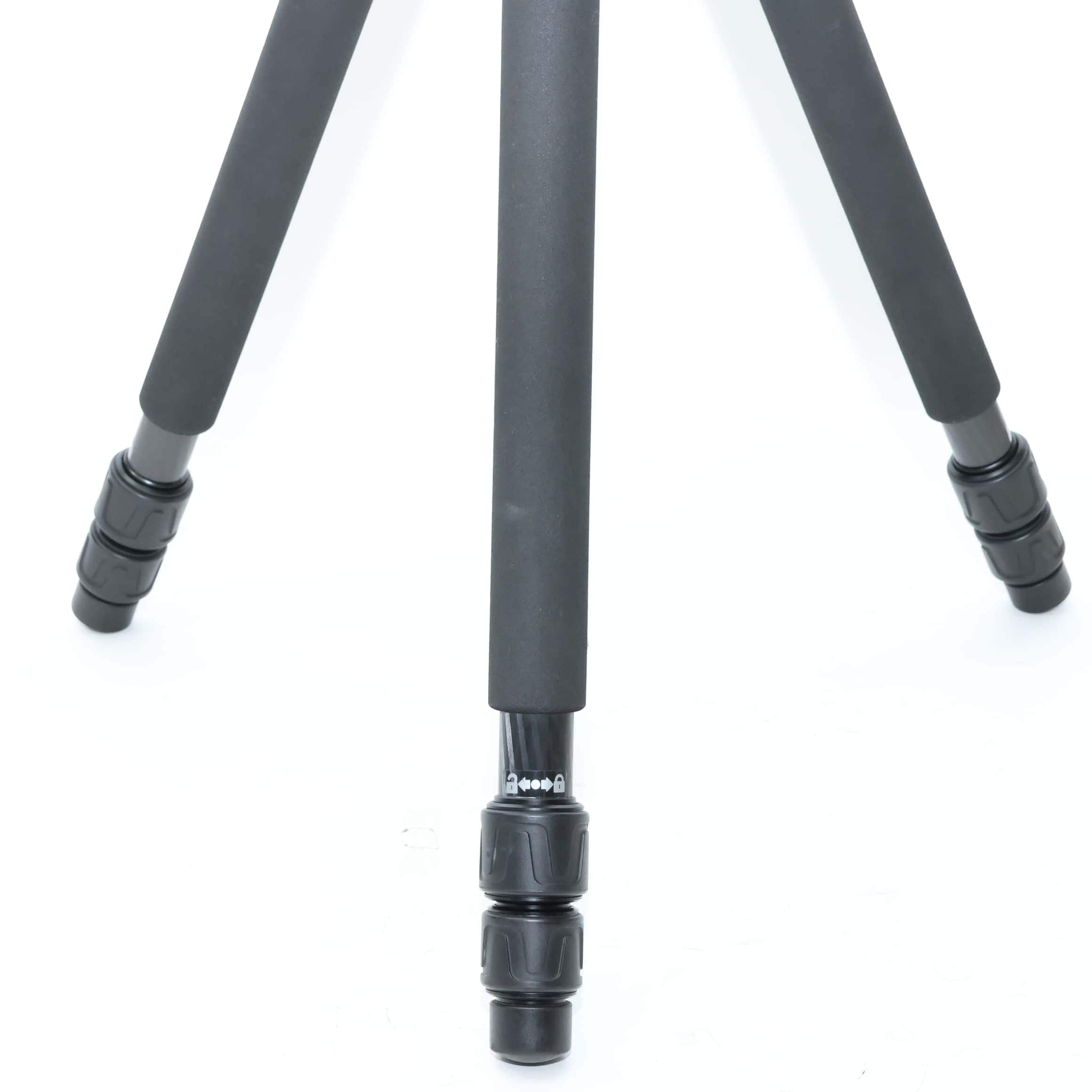 Velbon カーボン三脚 BIRDERS PRO 638・雲台:FHD-66A 中古)Velbon (ベルボン) 中型カーボン3段三脚 BIRDERS PRO 638（商品ID