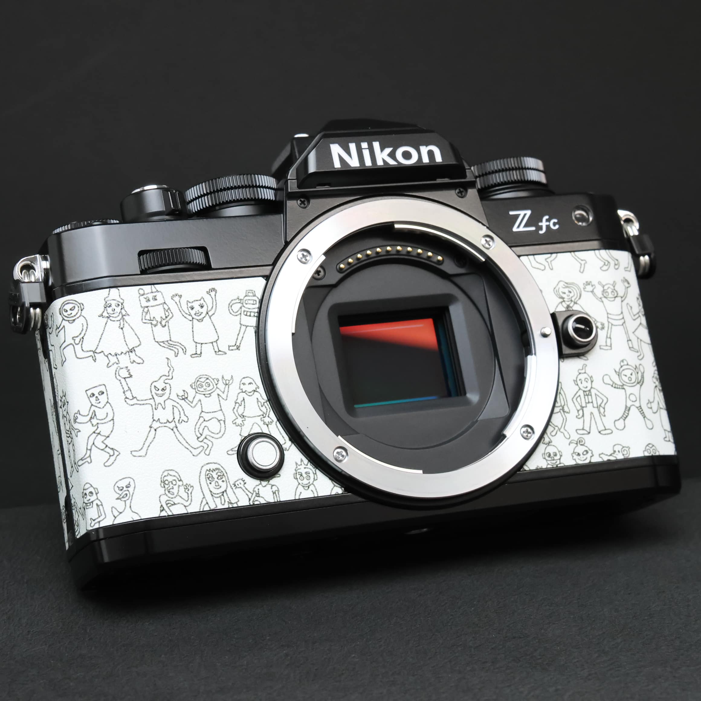 【美品中古】Nikon Z fc ボディのみ【シャッター数1132回】 美品中古】Nikon Z fc ボディのみ【シャッター数1132回】 美品中古