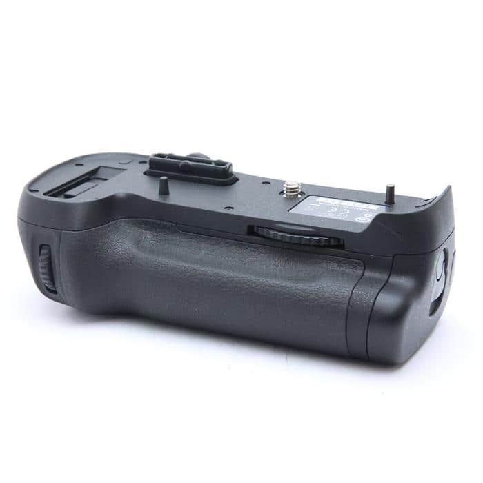 Nikon D800バッテリーパックセット！ ニコン Nikon D800+MB-D12 充電機