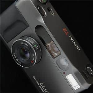 CONTAX (コンタックス) T2 チタンブラック メイン