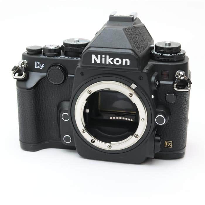 Nikon D80 デジタル一眼28-85mmマクロオールドレンズ付　動作品 Nikon D80 デジタル一眼28-85mmマクロオールドレンズ付 動作品