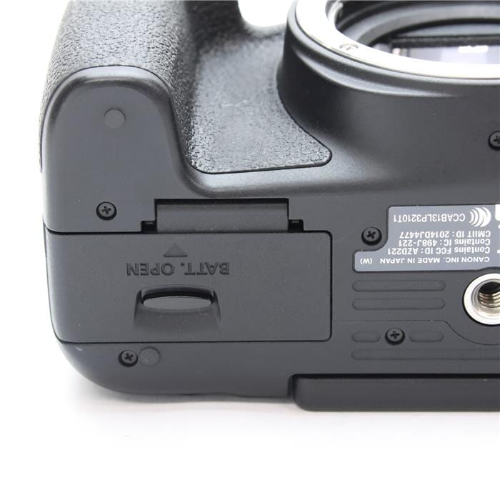 中古)Canon (キヤノン) EOS Kiss X8i ダブルズームキット（商品ID