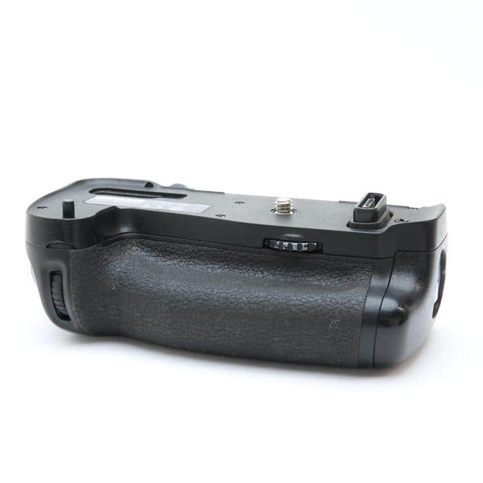 中古)Nikon (ニコン) マルチパワーバッテリーパック MB-D16（商品ID 