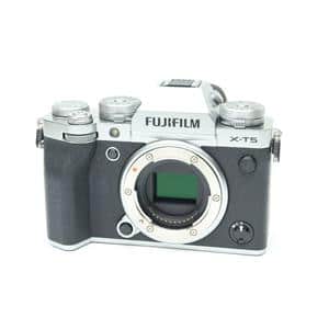 FUJIFIlM X-T5 シャッター回数616回 中古美品 大々的