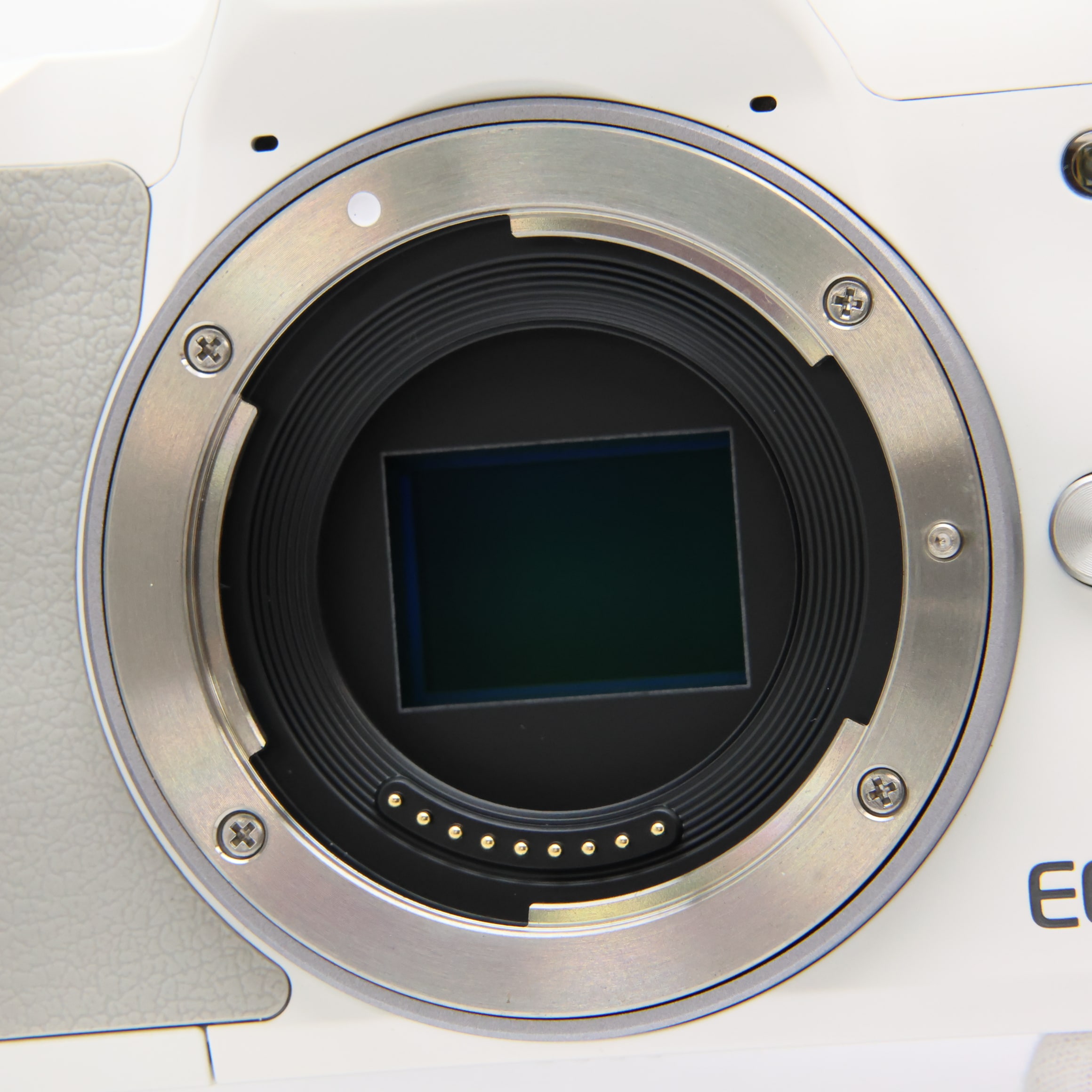 中古)Canon (キヤノン) EOS Kiss M2 ボディ ホワイト（商品ID