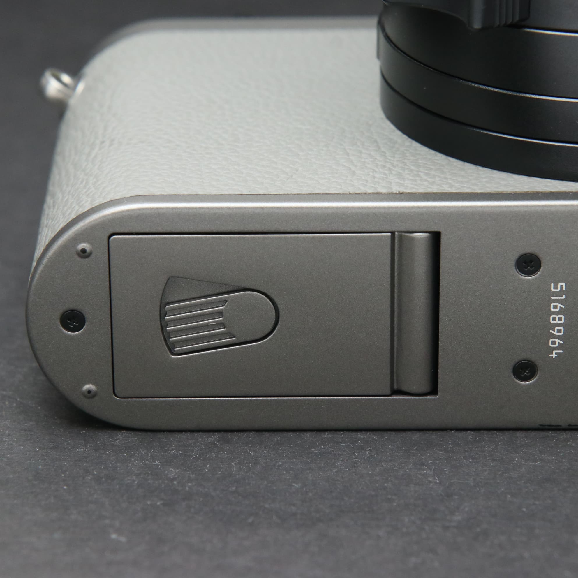中古)Leica (ライカ) Q(Typ116) GINZA SIX セメントグレー（商品ID