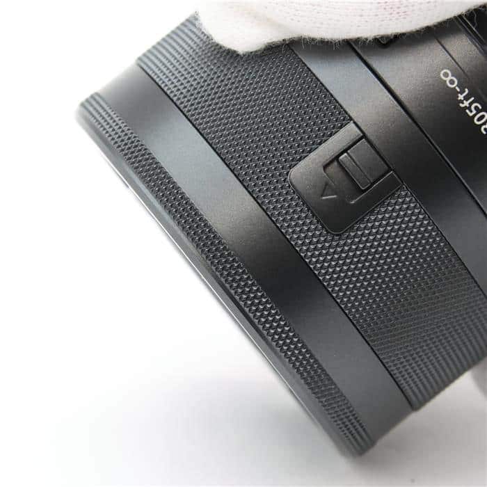 EF-M28mm F3.5 マクロ IS STM