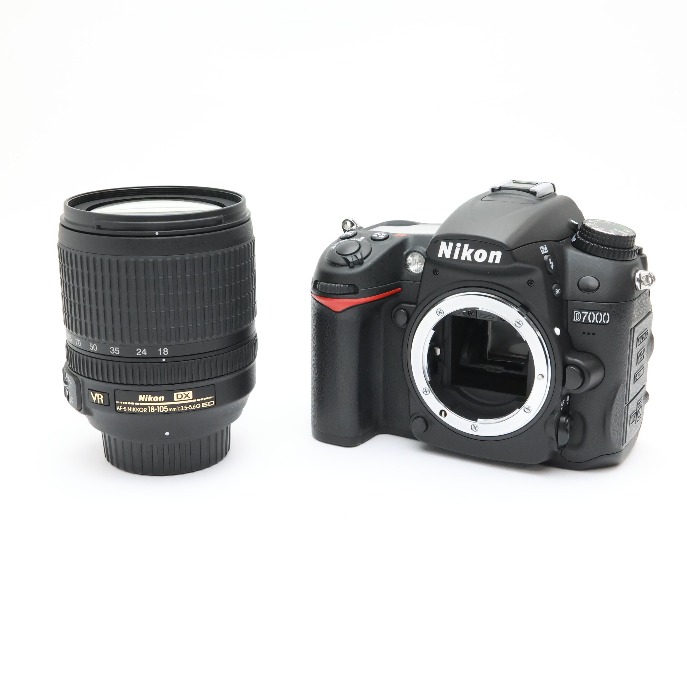 中古)Nikon (ニコン) D7000 18-105 VR レンズキット（商品ID 