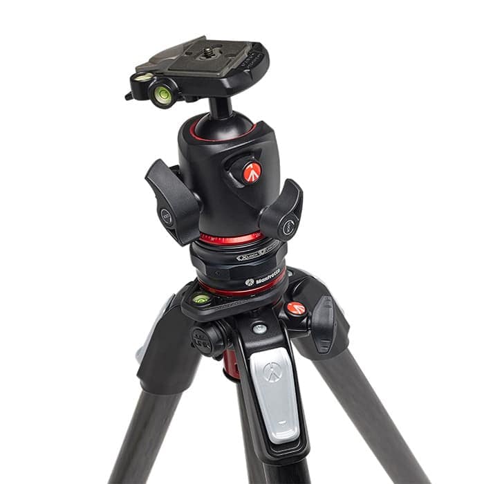 新品)Manfrotto (マンフロット) 055プロカーボン4段三脚+XPRO自由雲台+