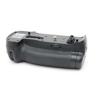 新品)Nikon (ニコン) マルチパワーバッテリーパック MB-D18（商品ID