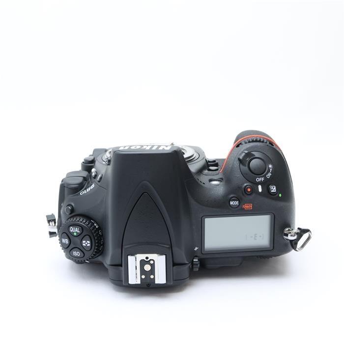 Nikon D810 ボディ　CFカード付属 Nikon D810 ボディ CFカード付属 D810でCFではなくSDカードを